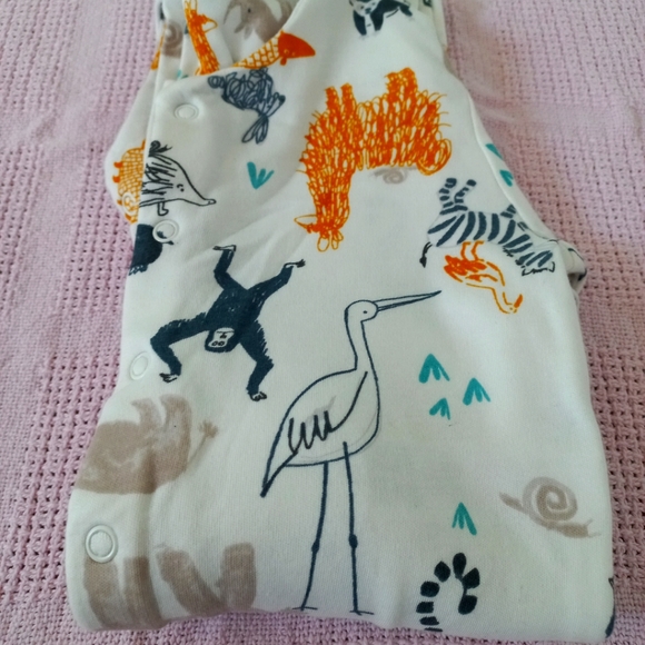 Marks & Spencer, 3pk multi coloured, cotton long sleeved sleepsuits, 2-3 years - Picture 6 of 16